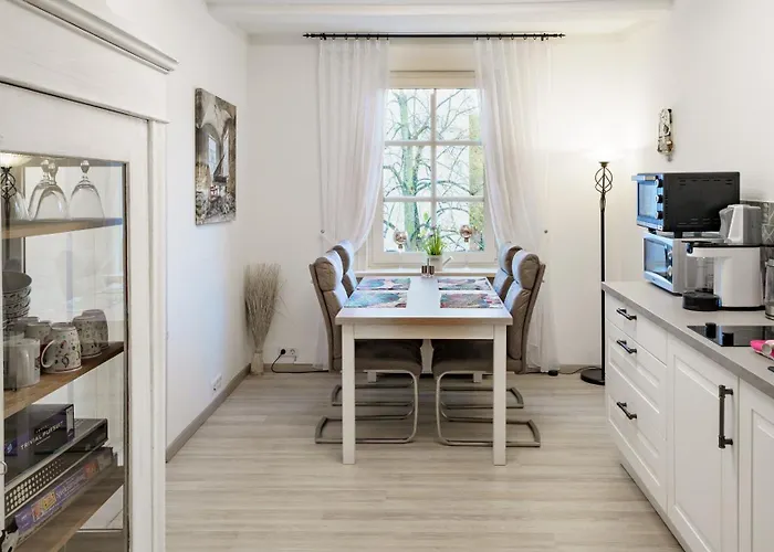 Apartment & Junior-Suite Schlossstrasse Am Park